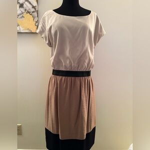 Ladies Dress from the Limited size Large
